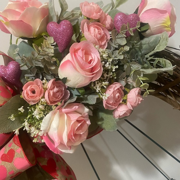 Grapevine Wreath,Valentine’s Day Wreath,SpringWreath,Lambs Ear,Valentines decor - Picture 3 of 6